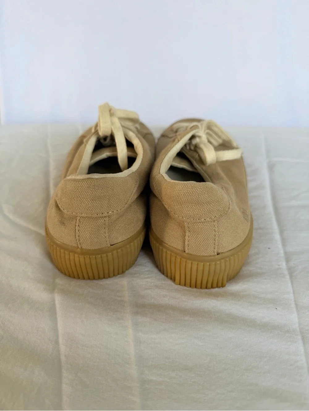Madewell Sidewalk Canvas Sneakers 7.5 Gum Sole Retro Neutral Coastal Dad Shoe